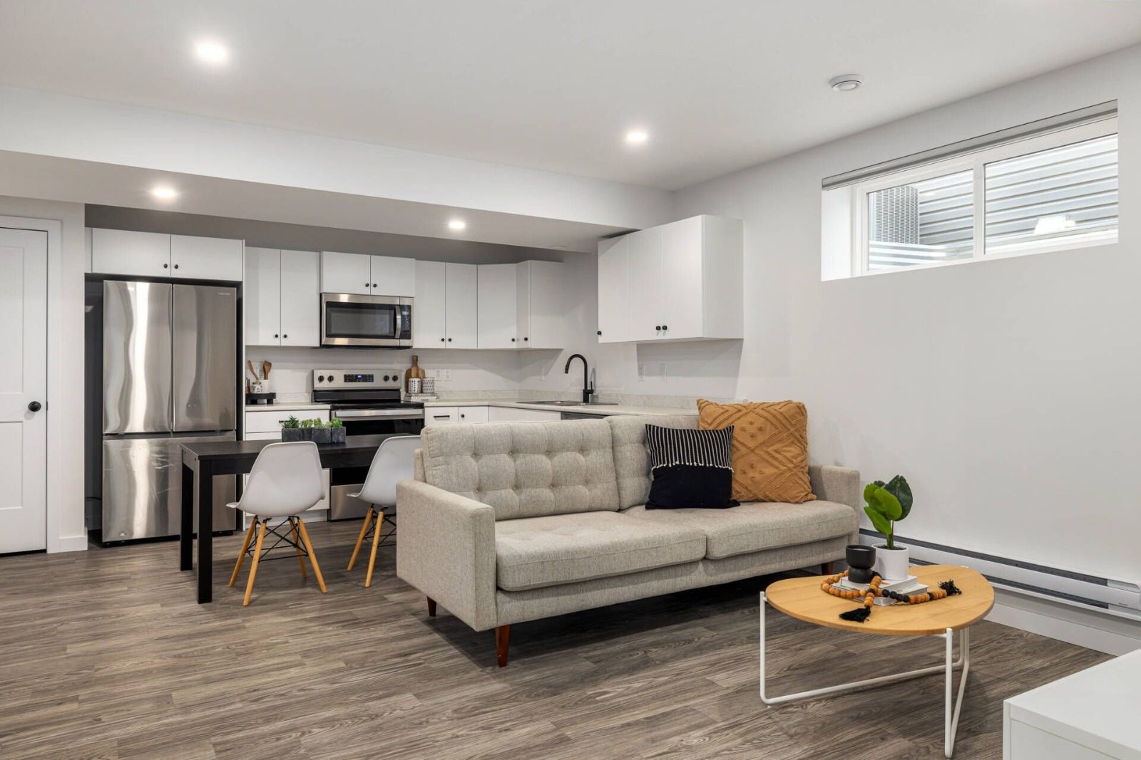 🏡 1-BEDROOM BASEMENT SUITE FOR RENT – BRIGHTON (BRAND NEW)